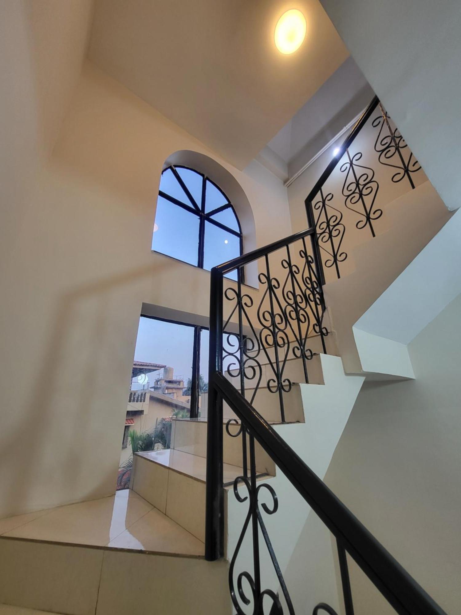 The Perfect Stays Para Disco Big Pool Cricket Turf Villa Лонавала Екстериор снимка