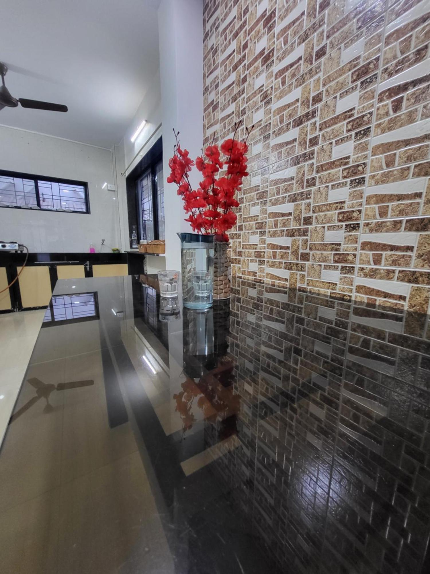The Perfect Stays Para Disco Big Pool Cricket Turf Villa Лонавала Екстериор снимка