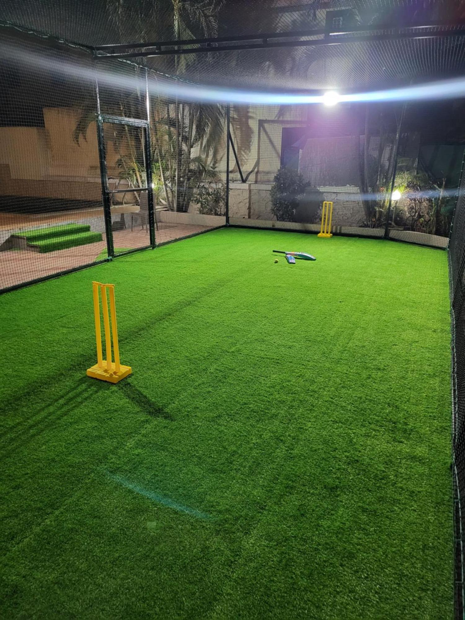The Perfect Stays Para Disco Big Pool Cricket Turf Villa Лонавала Екстериор снимка