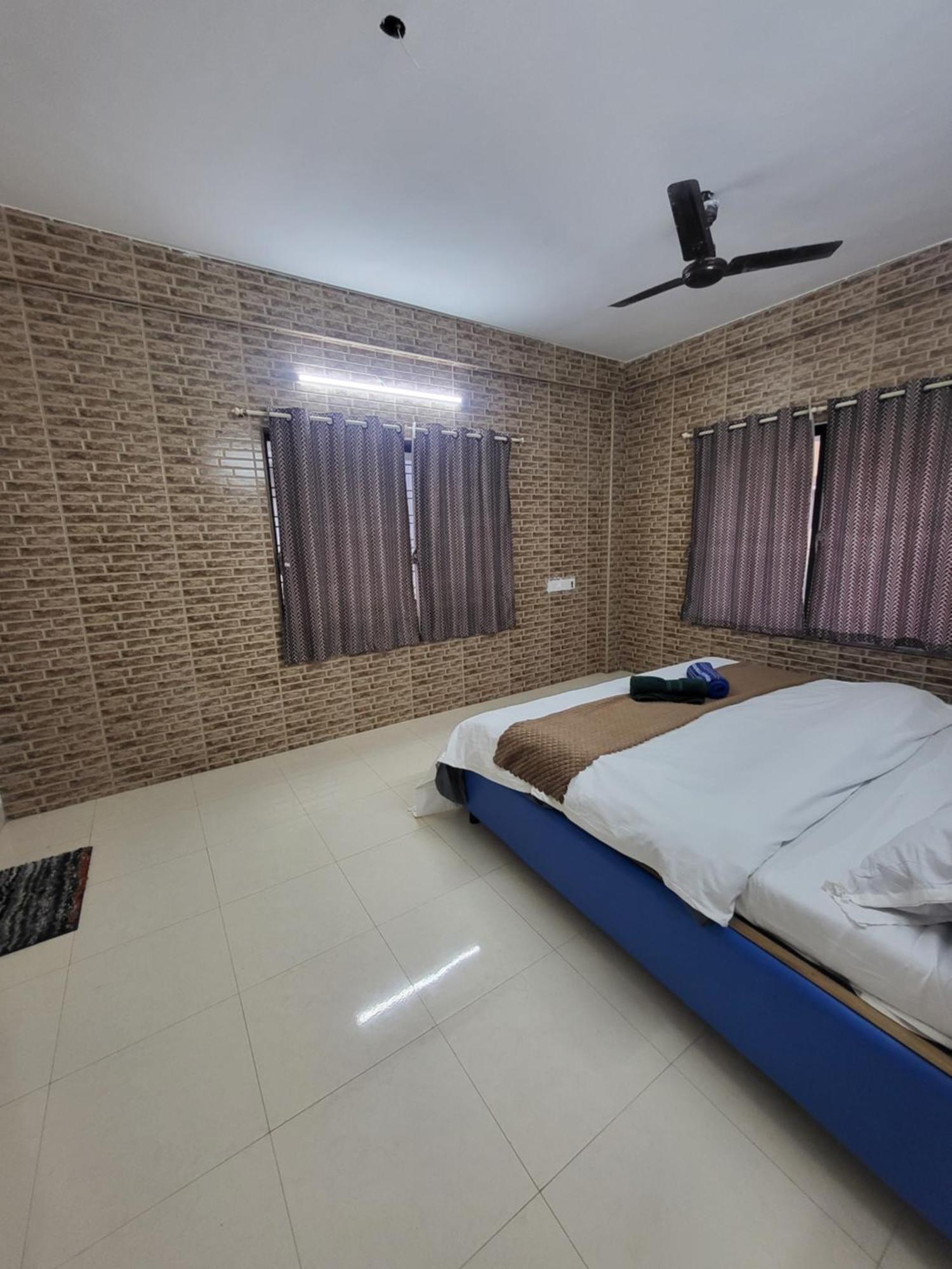 The Perfect Stays Para Disco Big Pool Cricket Turf Villa Лонавала Екстериор снимка