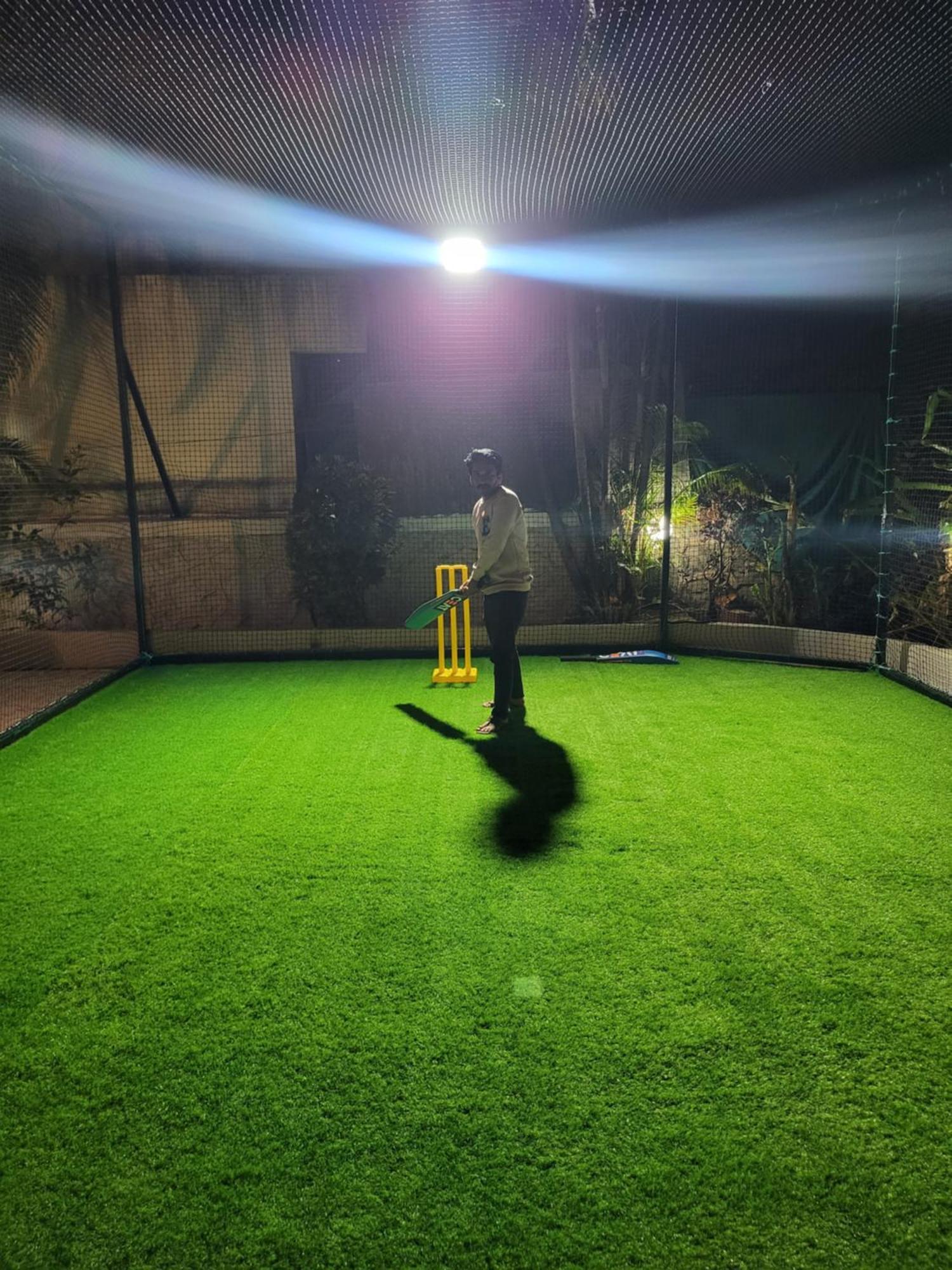 The Perfect Stays Para Disco Big Pool Cricket Turf Villa Лонавала Екстериор снимка